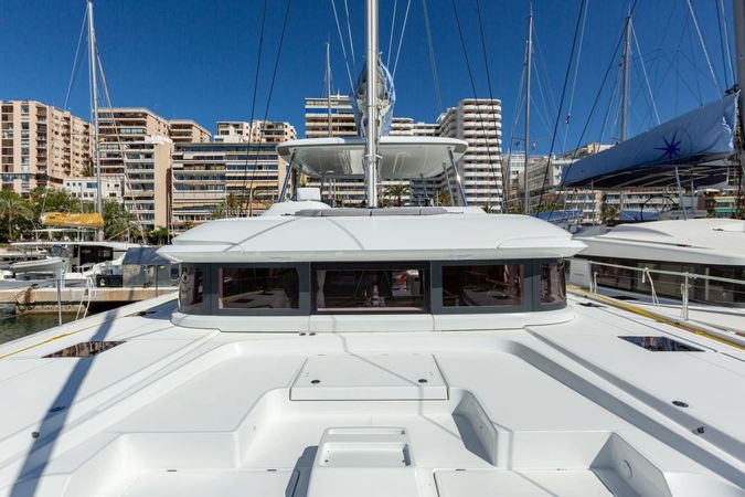 Lagoon 55 | Iris