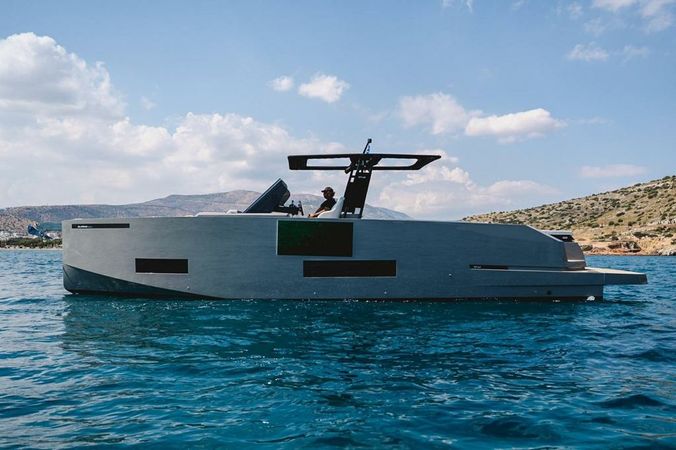 De Antonio 42 | Infinity Blue