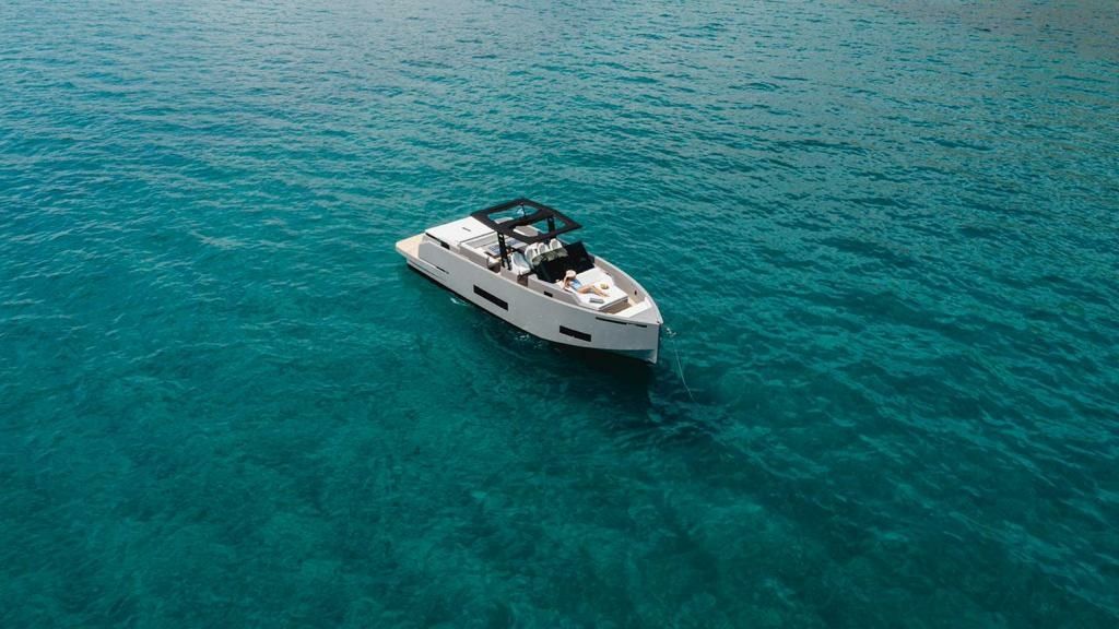 De Antonio 42 | Infinity Blue