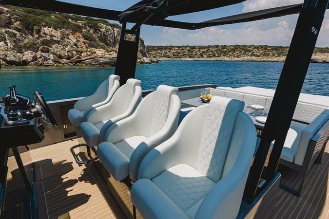 De Antonio 42 | Infinity Blue