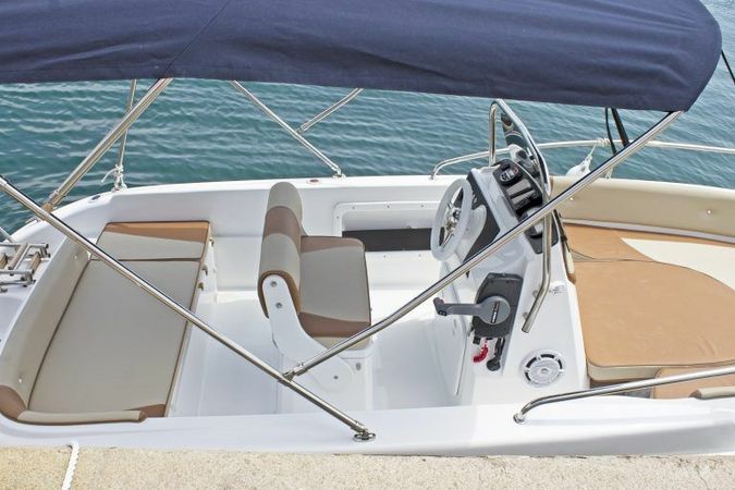 Orizzonti Syros 190 | 17