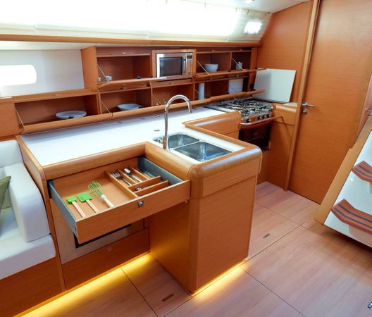 Jeanneau Sun Odyssey 519 | Simba