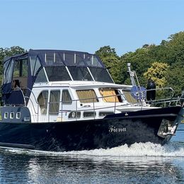 Pedro Skiron 35 | Fiona