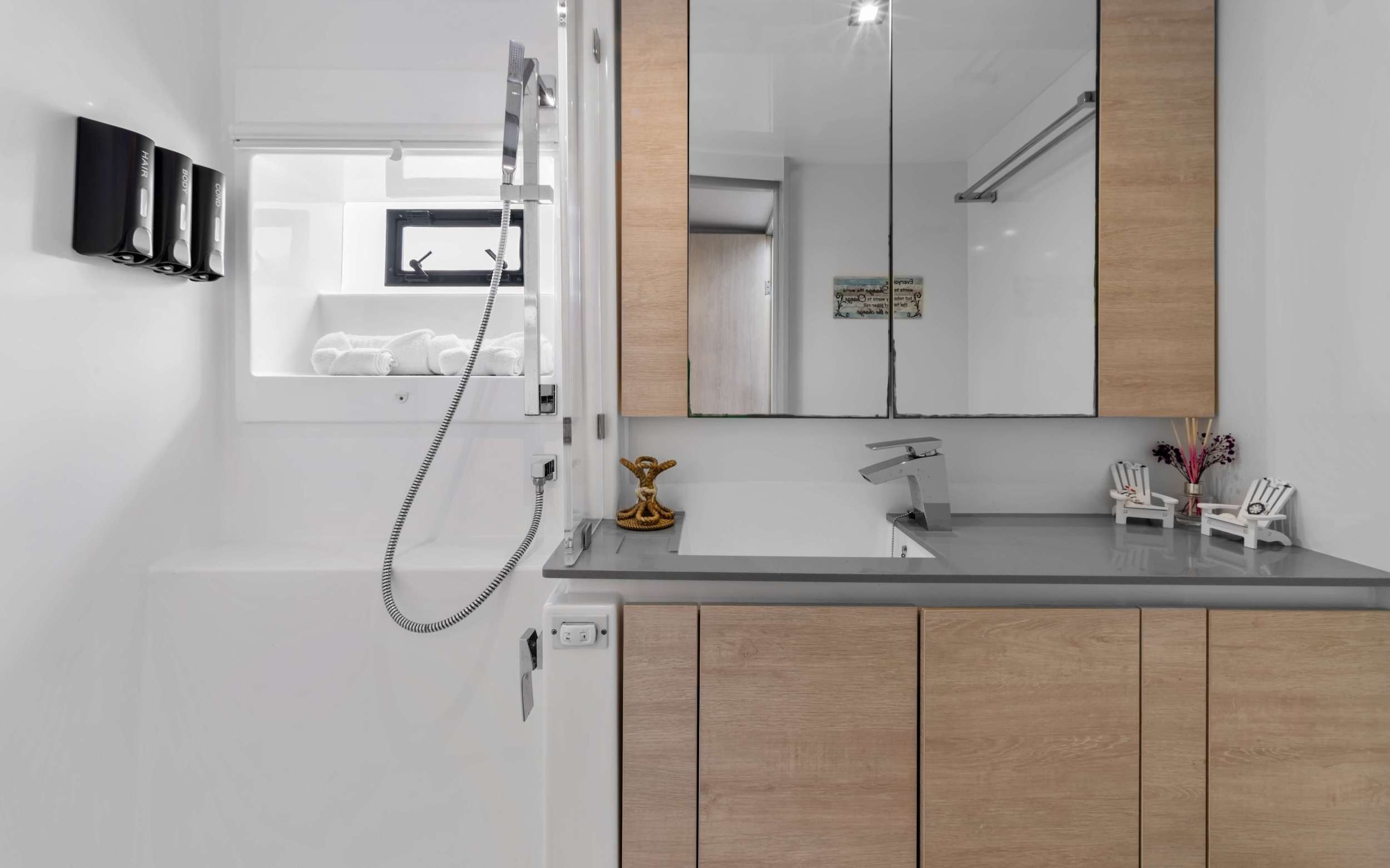 Leopard 50 | One 2 Love