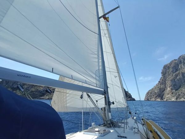 Jeanneau 44 | Wishbone