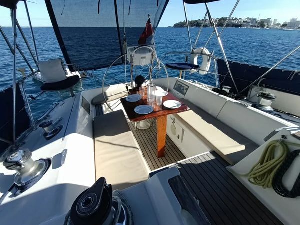 Jeanneau 44 | Wishbone