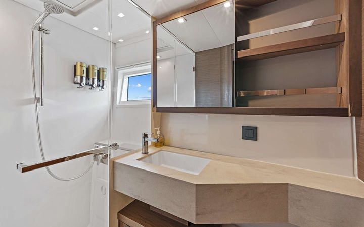 Lagoon 46 | Oceans 8