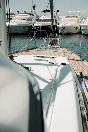 Beneteau Oceanis 45 | Familia L