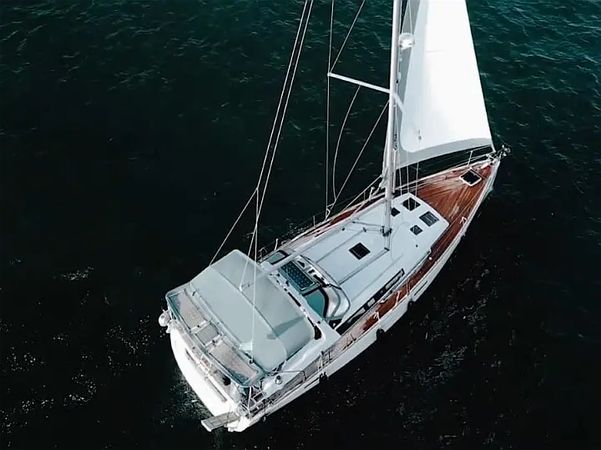 Beneteau Oceanis 45 | Familia L
