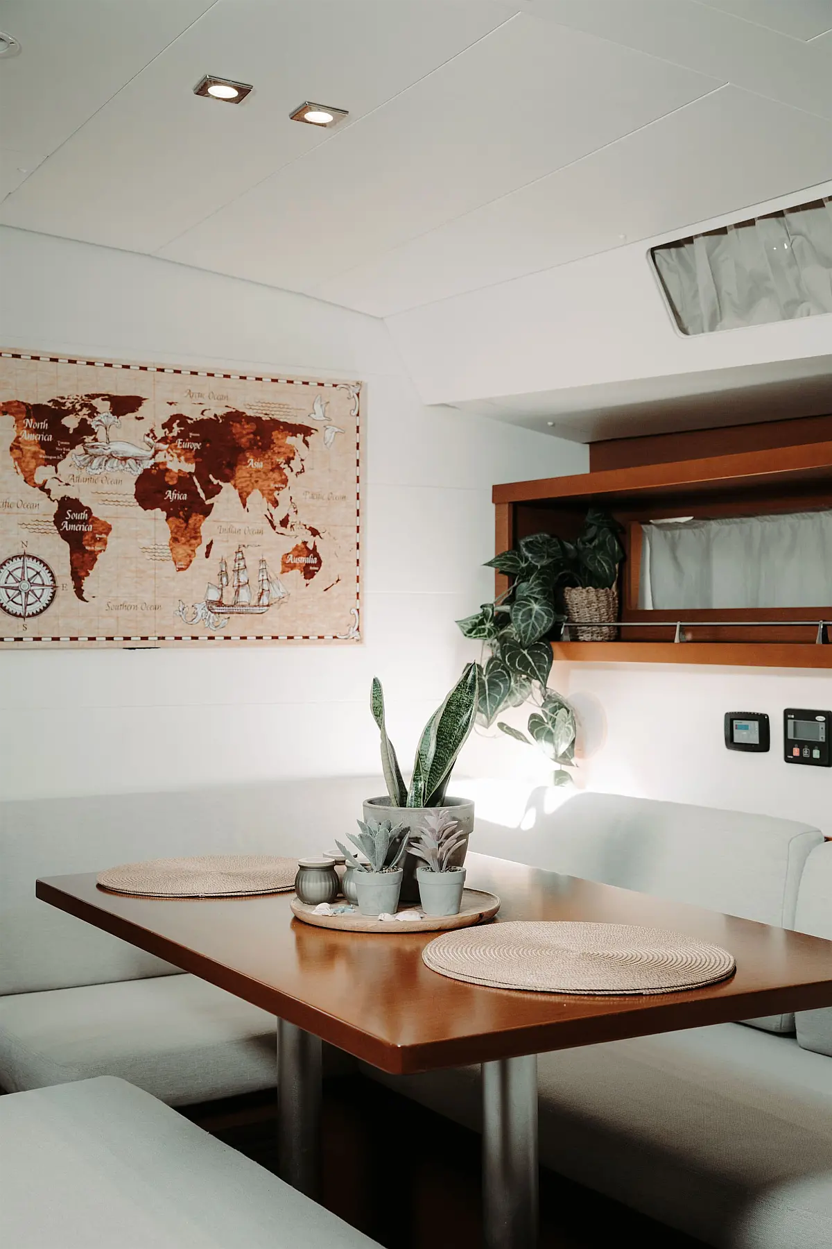 Beneteau Oceanis 45 | Familia L