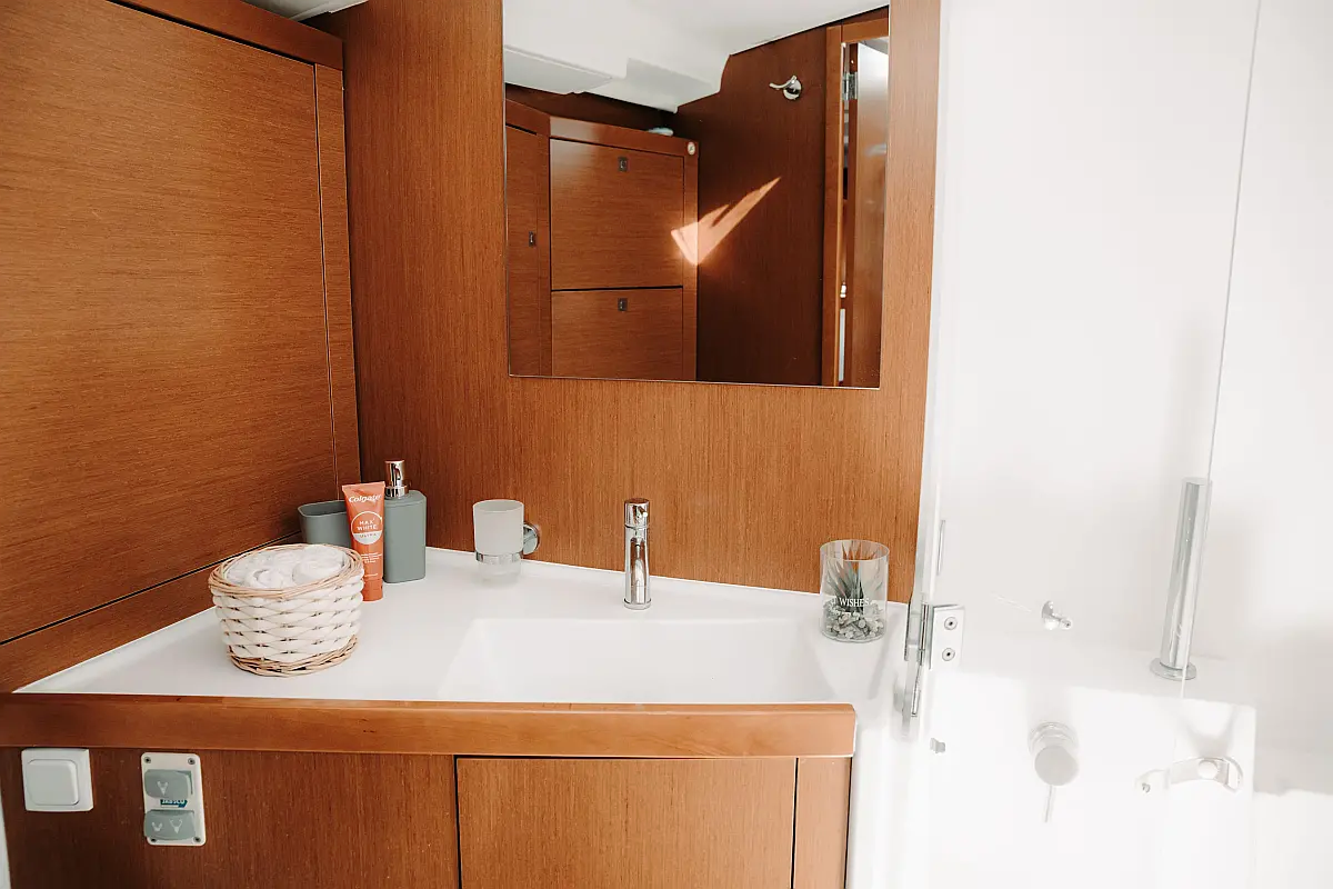 Beneteau Oceanis 45 | Familia L