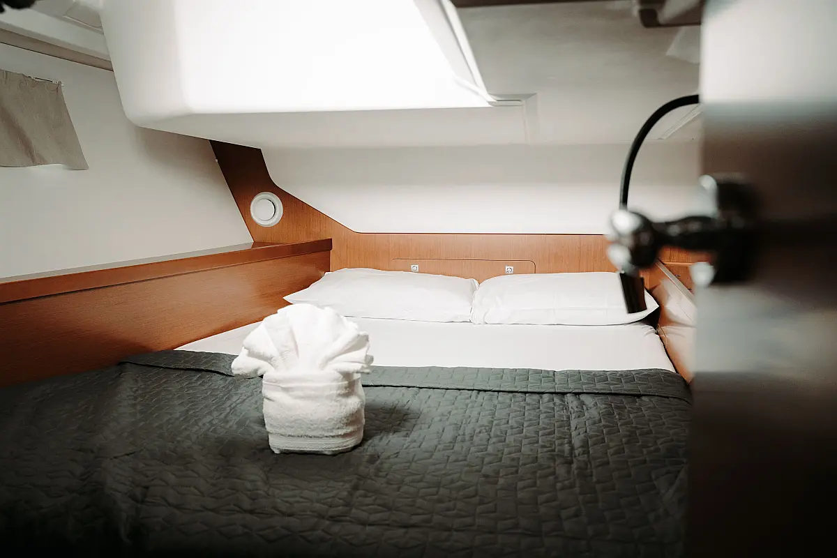 Beneteau Oceanis 45 | Familia L