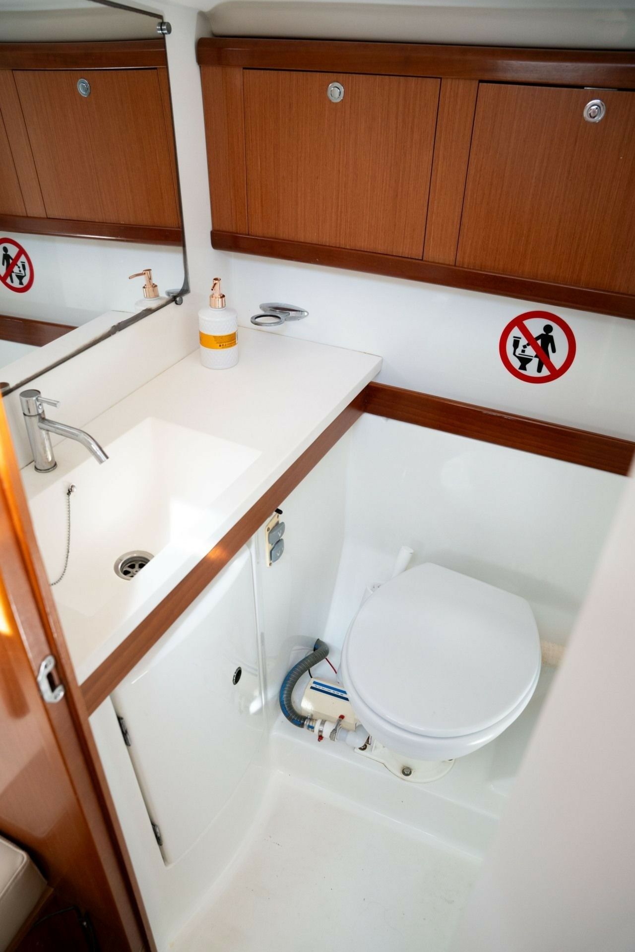 Beneteau Oceanis 46 | Anegada