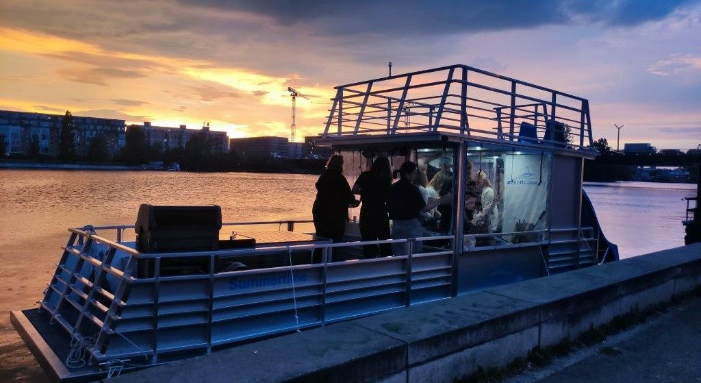 Custom Built 28 | Summertime