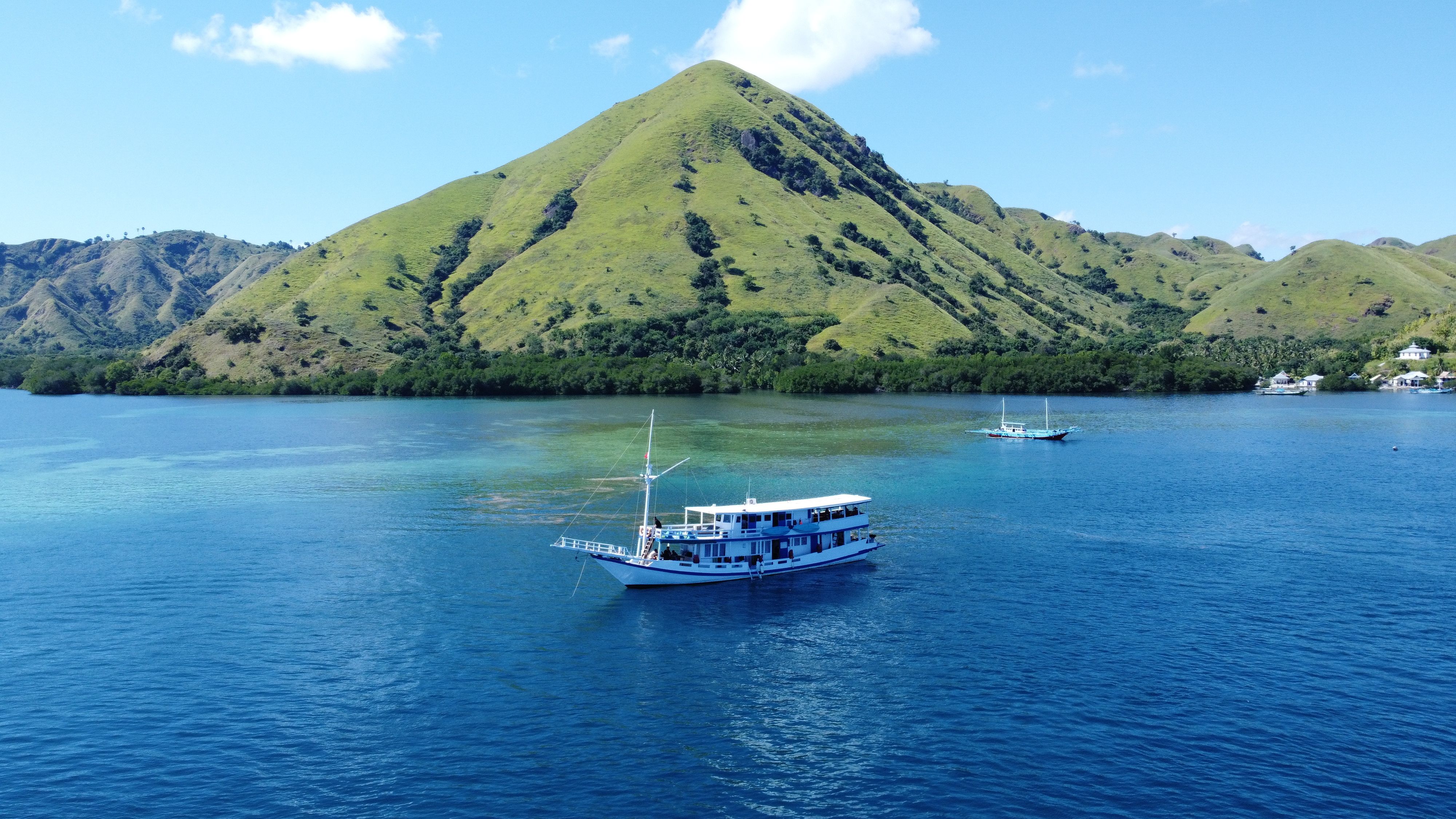 Custom Built Phinisi | La Dyana