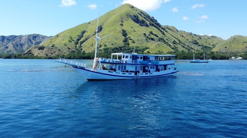 Custom Built Phinisi | La Dyana