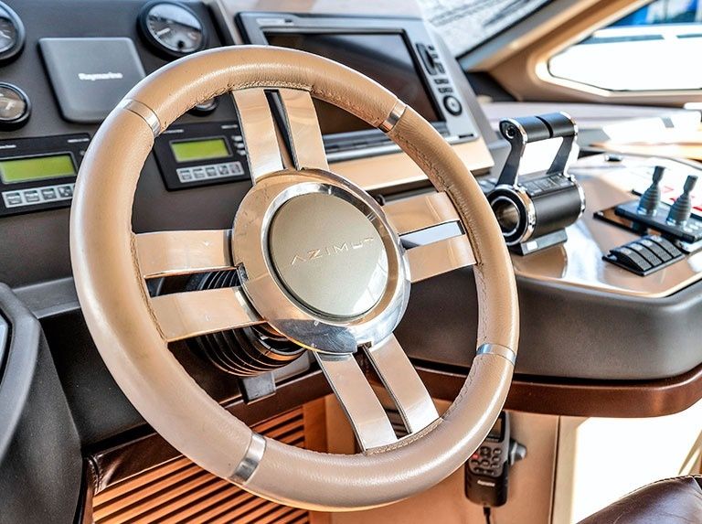 Azimut 60 | Freedom