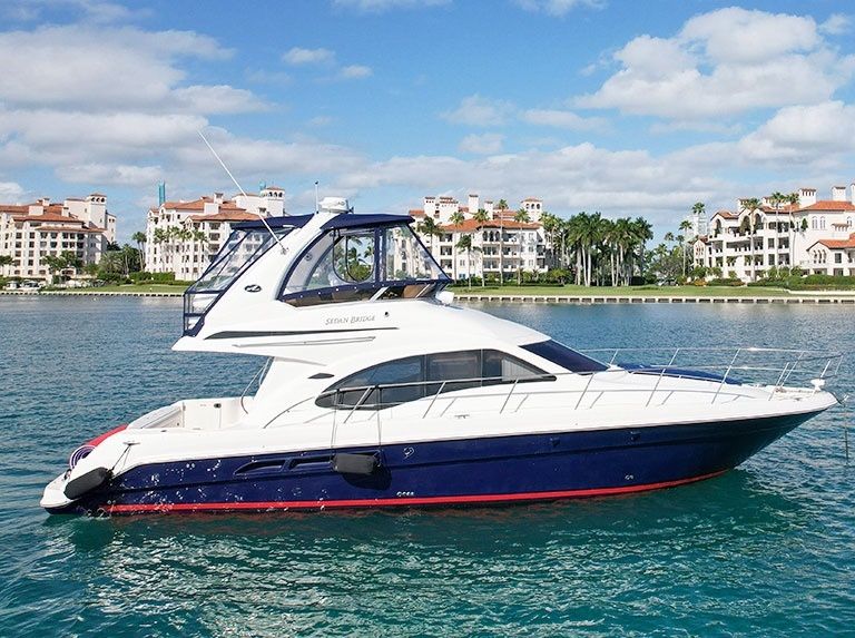 Sea Ray 47 Sedan Bridge | Mr Munch