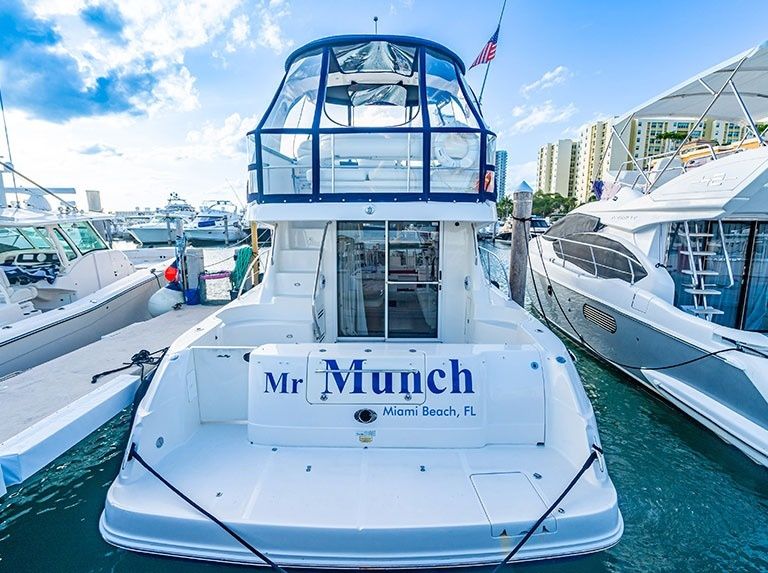 Sea Ray 47 Sedan Bridge | Mr Munch