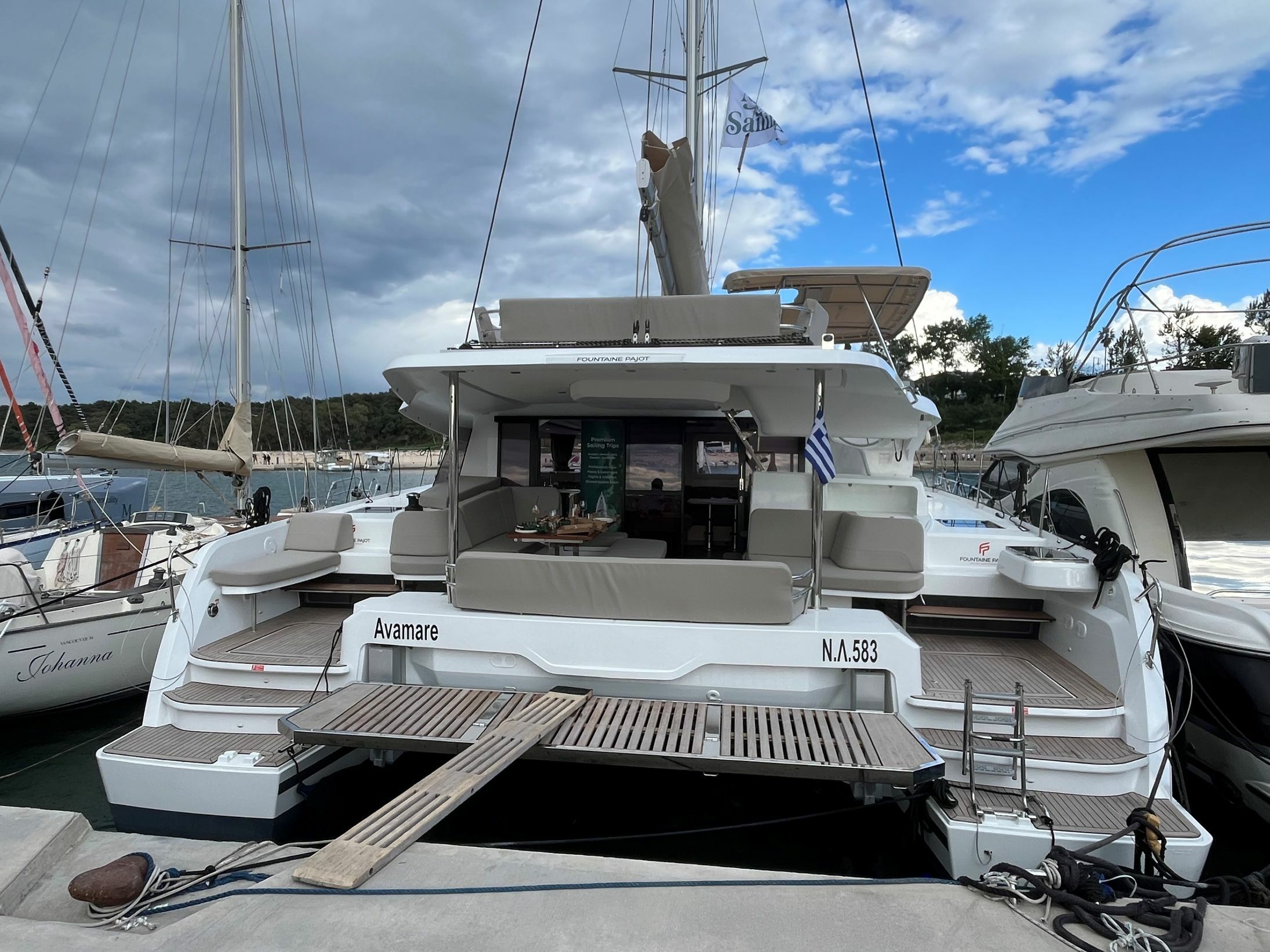Fountaine Pajot New 44 | Avamare