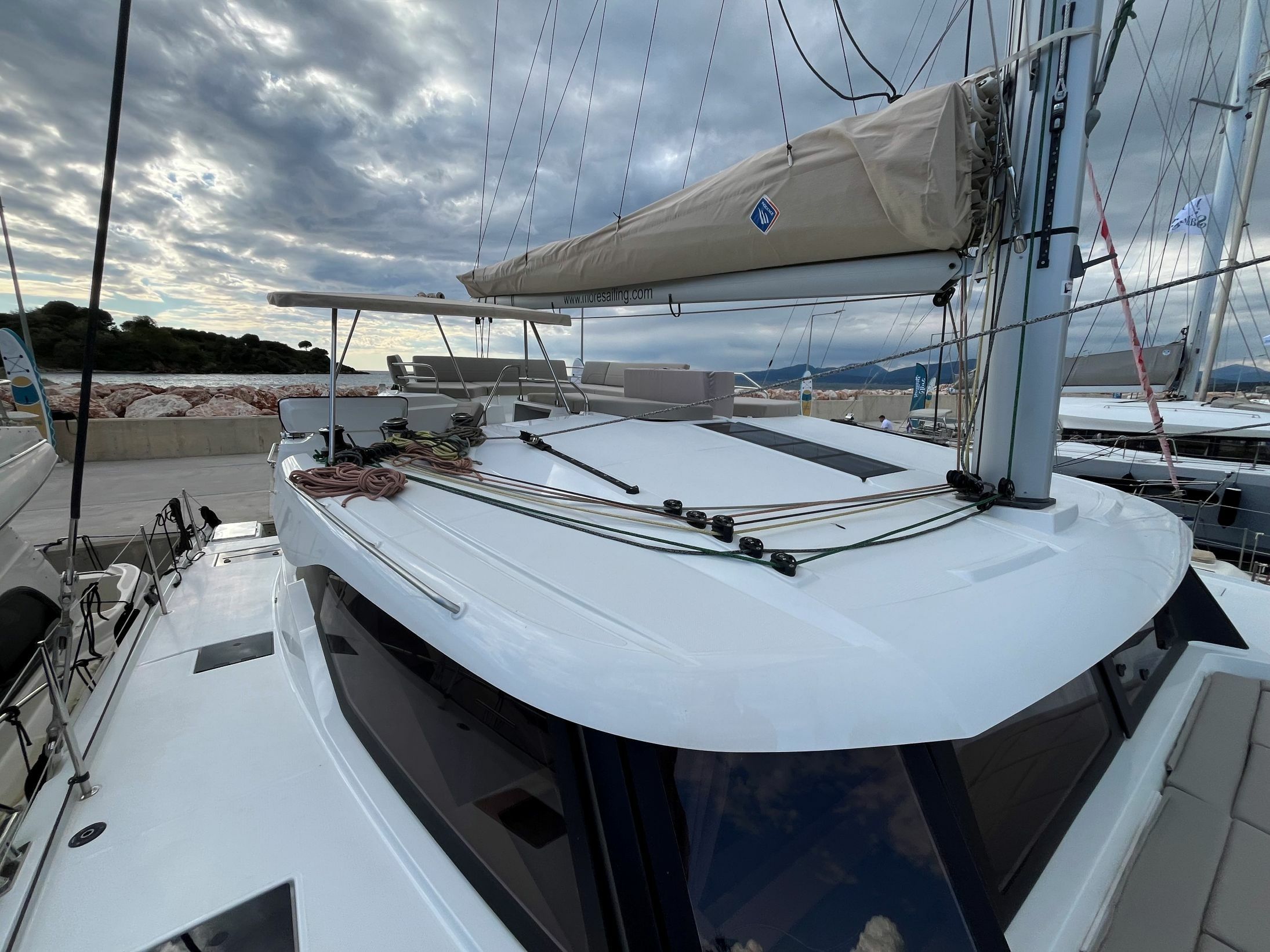 Fountaine Pajot New 44 | Avamare