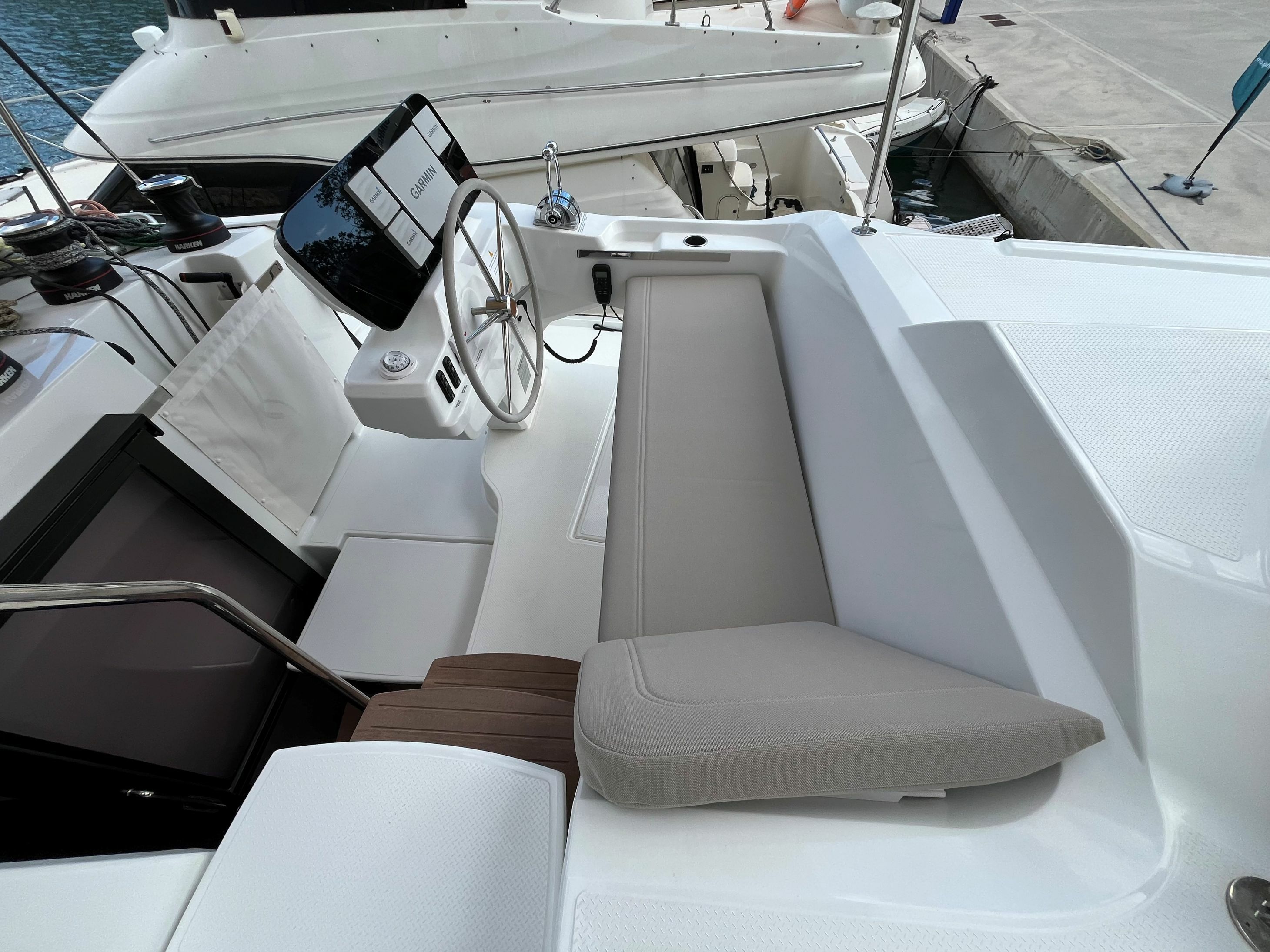 Fountaine Pajot New 44 | Avamare