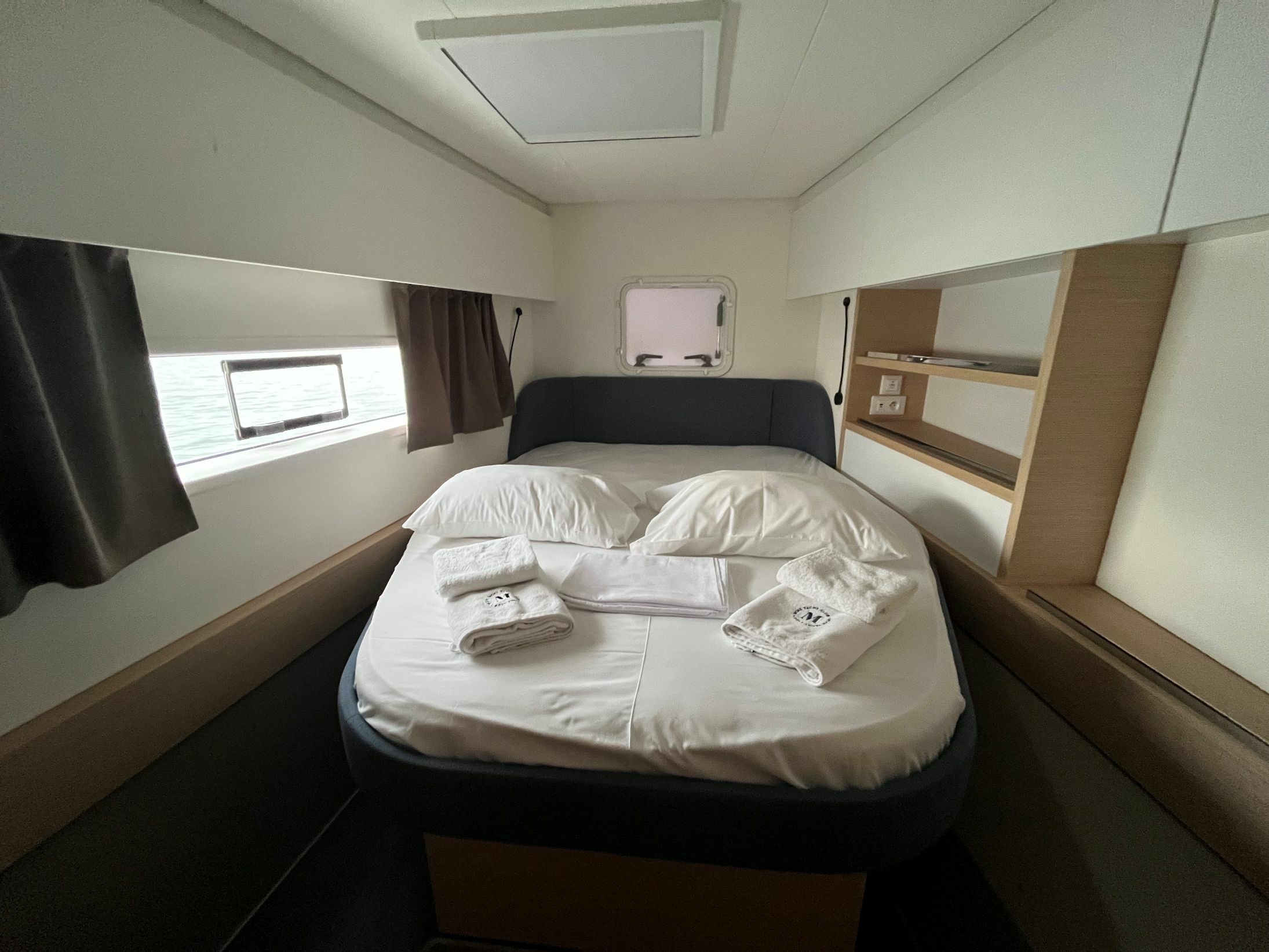 Fountaine Pajot New 44 | Avamare