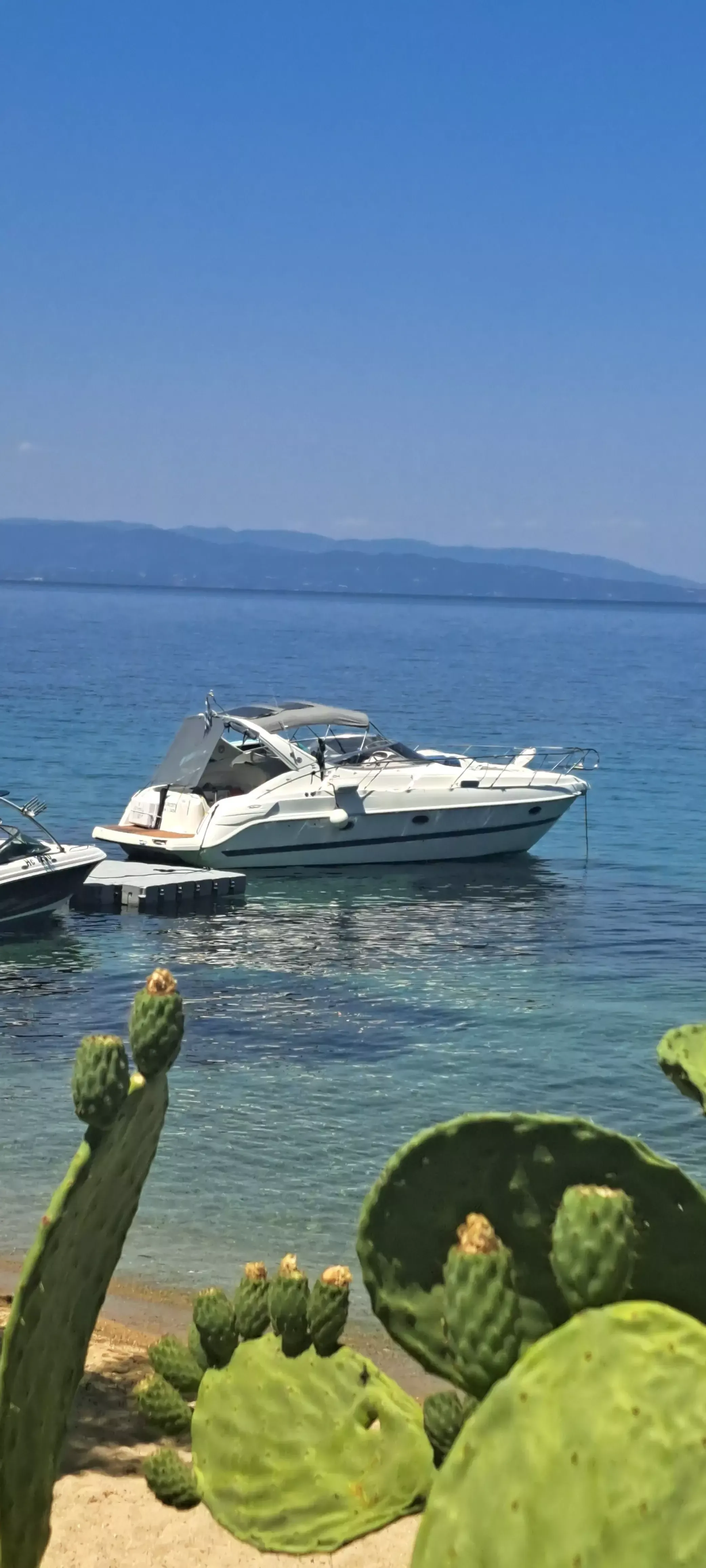 Cranchi Zaffiro 34 | Afroditi