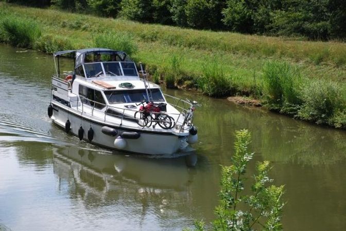 Gruno 38 E Royal | Emalivia