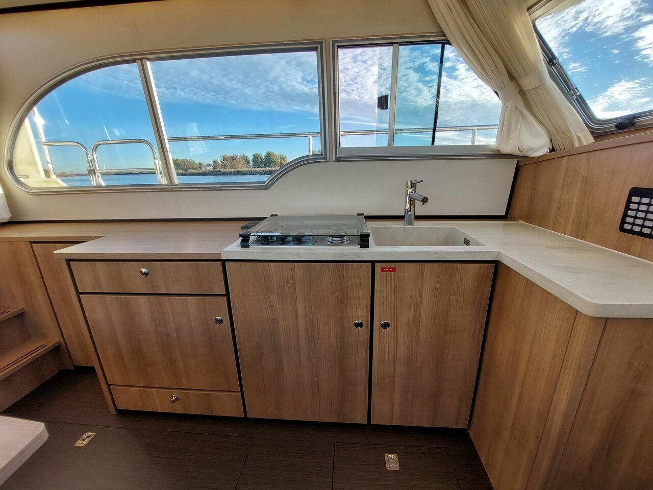 Linssen 35 AC | Romina