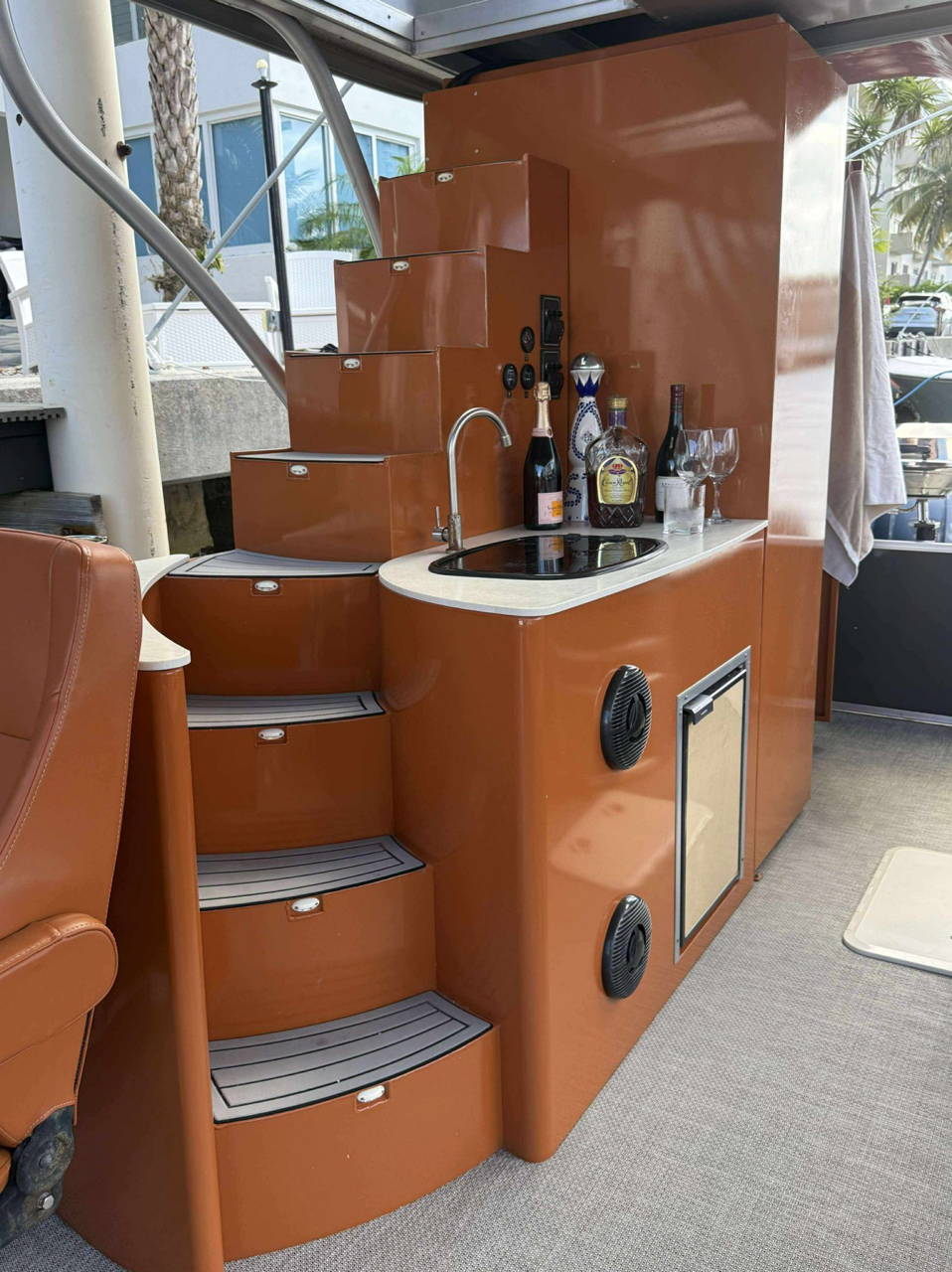 Custom Built 30 | Islander 1