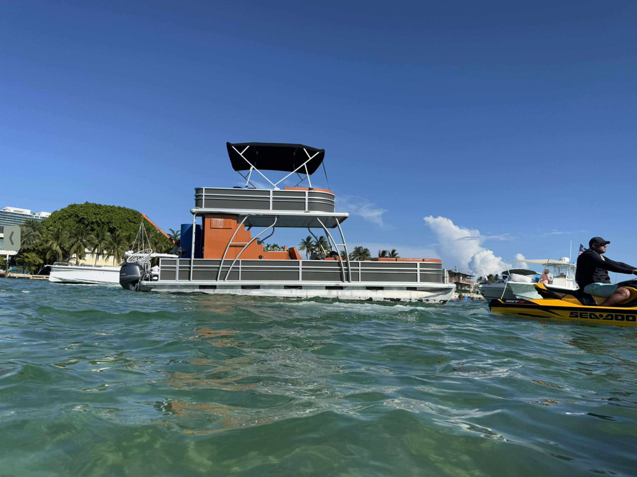 Custom Built 30 | Islander 1