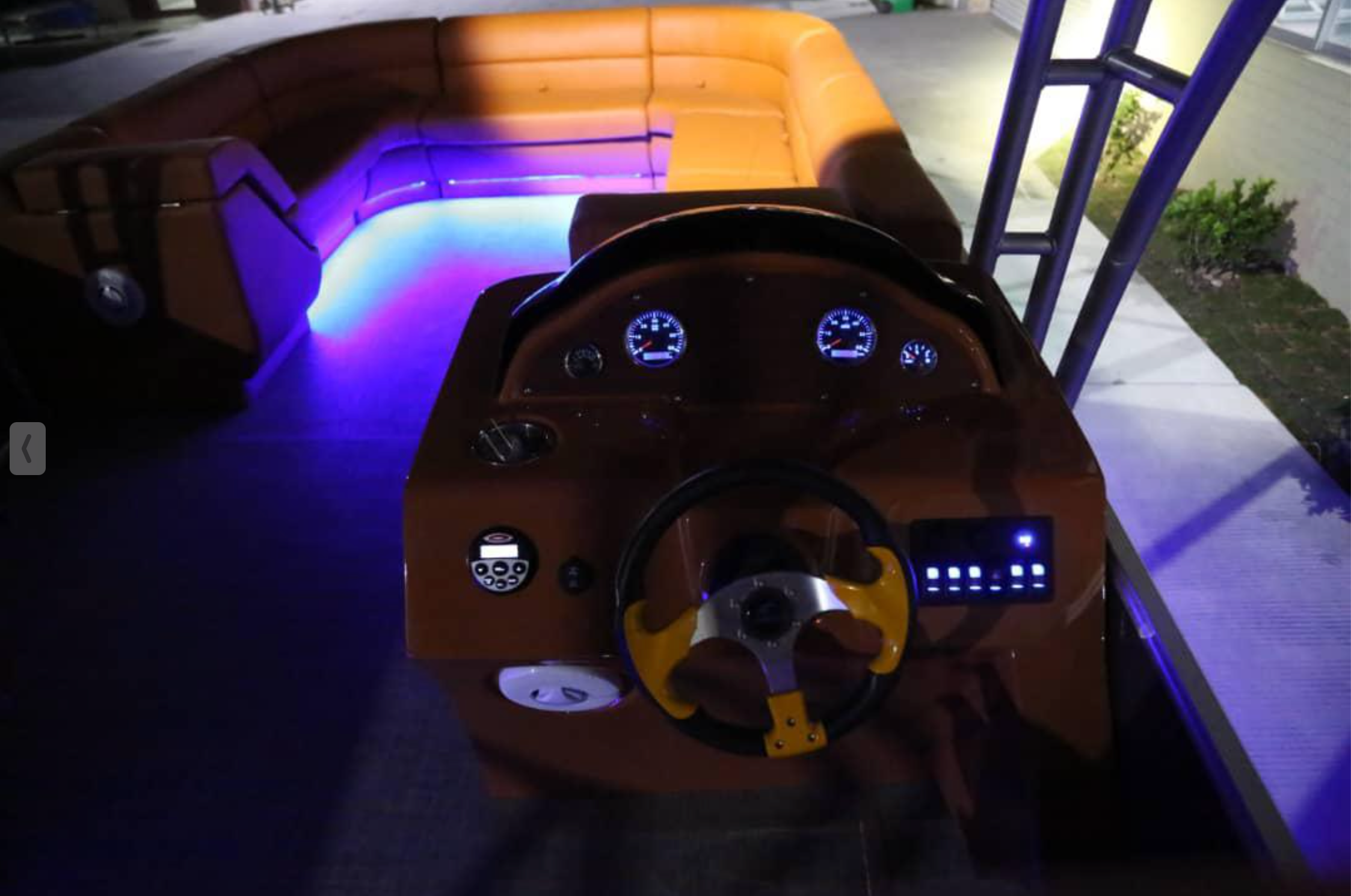 Custom Built 30 | Islander 1