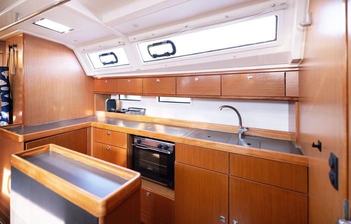 Bavaria Cruiser 46 | Aquilo
