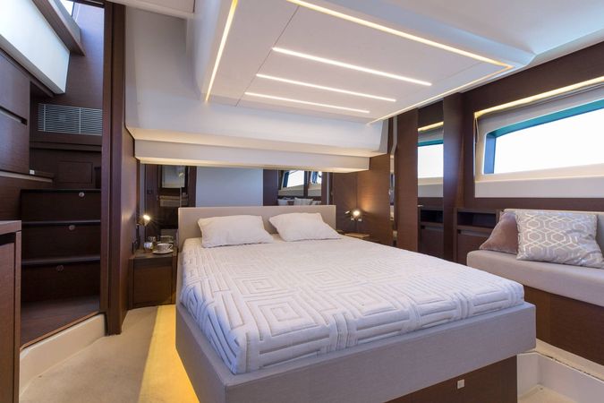 Prestige 520 F | Papessa