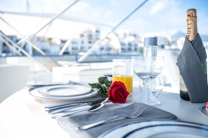 Dominator 64 | Avaco