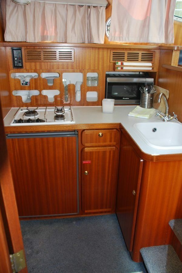 Linssen Dutch Sturdy 320 | Mascot