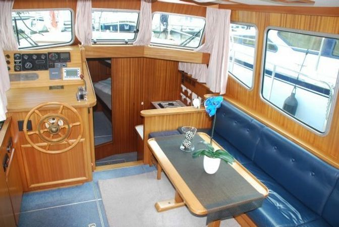 Linssen Dutch Sturdy 320 | Mascot