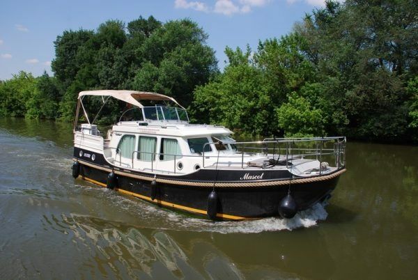 Linssen Dutch Sturdy 320 | Mascot