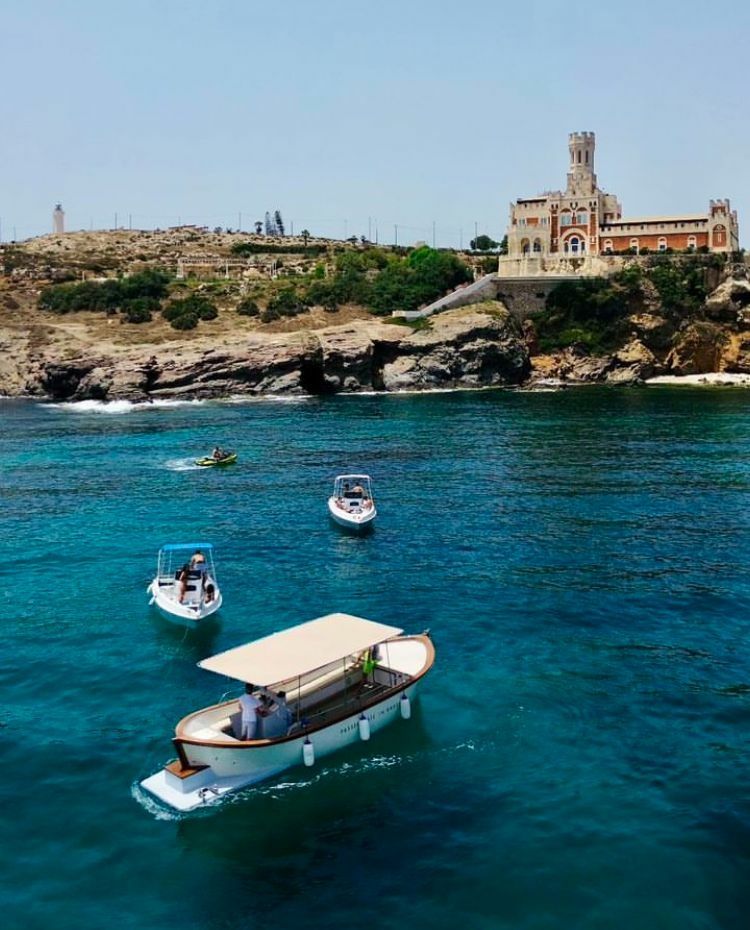 Gozzo 9 | First Lady