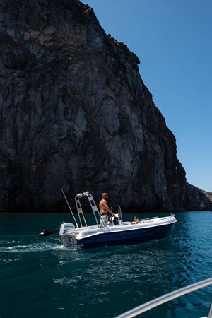 Volos Marine Hermes 460 | Saska