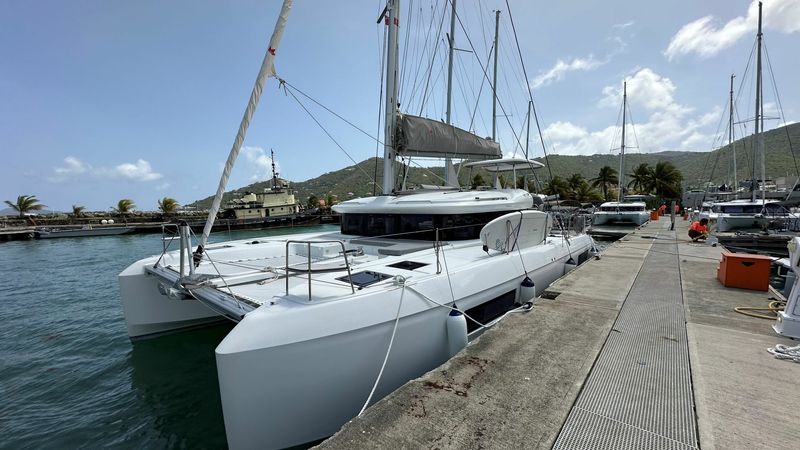 Lagoon 43 | Epic Life