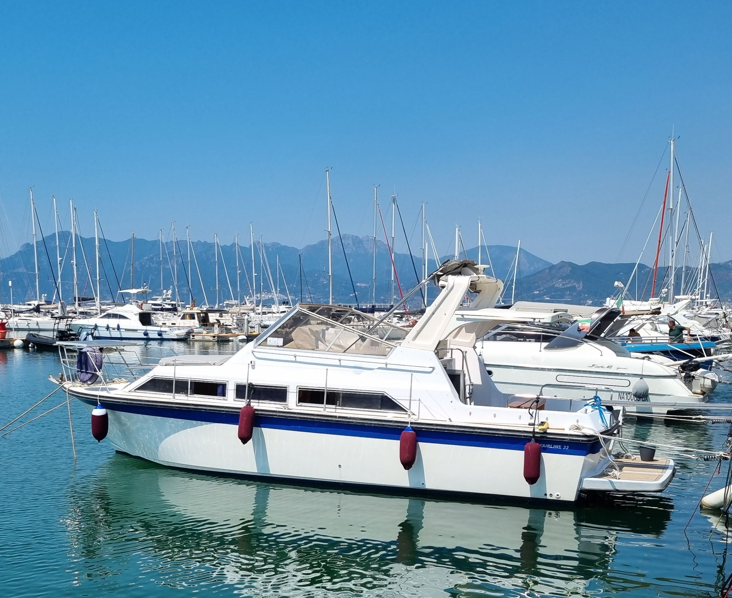Fairline 32 | Poetica