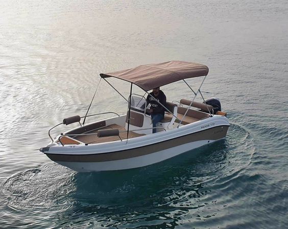 Karel Paxos 170 | 22