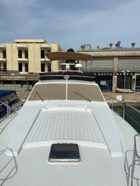 Custom Built 52 | Escape 96