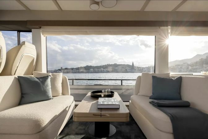 Azimut Magellano 60 | Amparito 13
