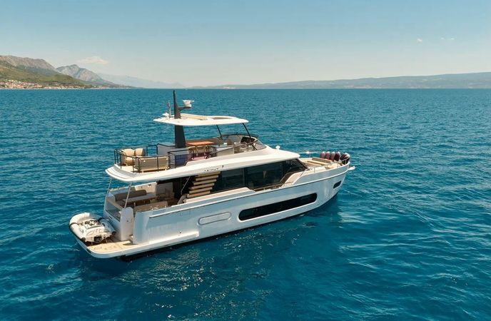 Azimut Magellano 60 | Amparito 13