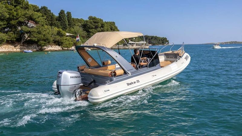 Grginič Shark 23 | S20