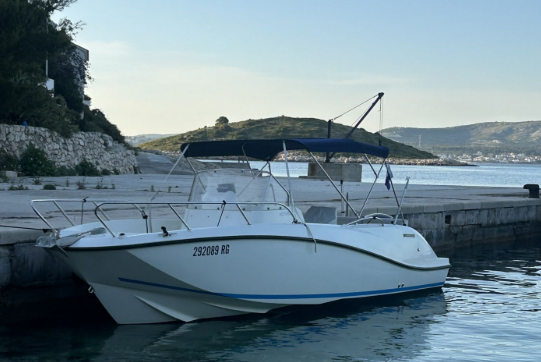 Quicksilver 675 | 15