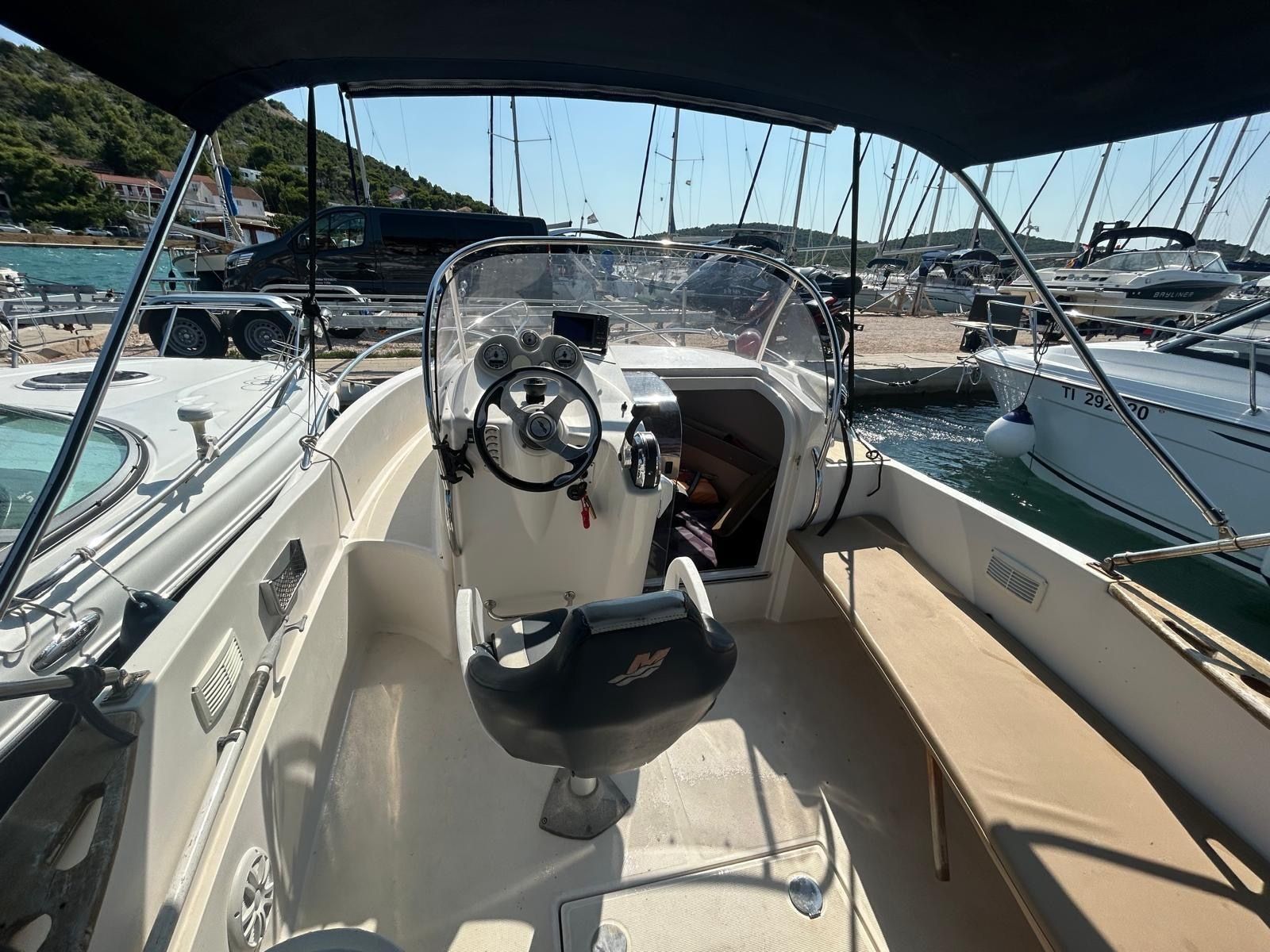 Quicksilver 635 | 07